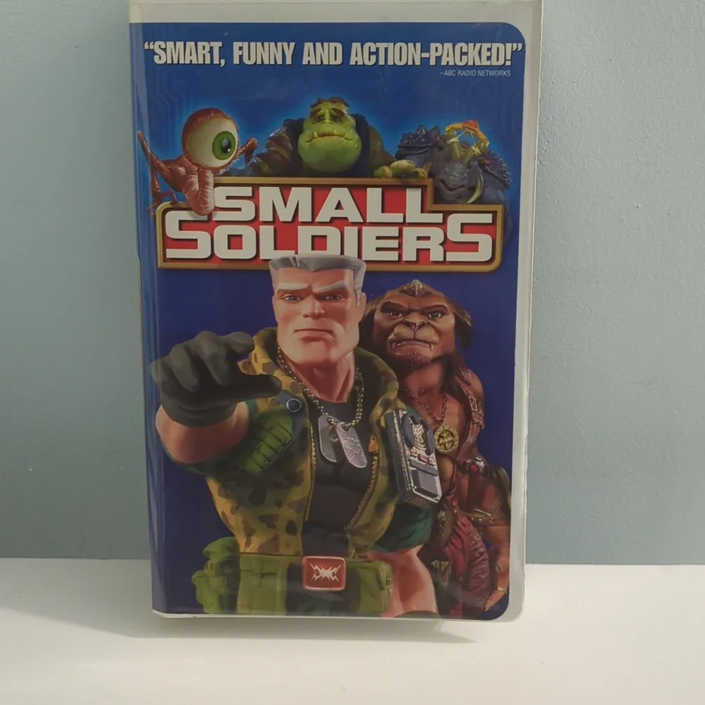 Small Soliders Vintage VHS Dreamworks 1998